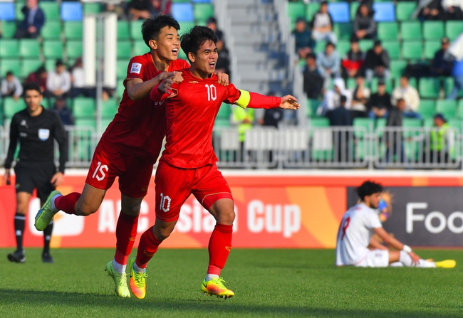 Bóng đá Việt Nam ngày 10/3: Cầu thủ U23 có thể cạnh tranh sòng phẳng trên tuyển Việt Nam - Ảnh 2.