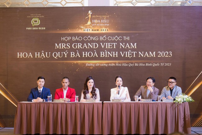 Khởi động cuộc thi Mrs Grand Vietnam – Hoa hậu Quý bà Hoà bình Việt Nam - Ảnh 1.
