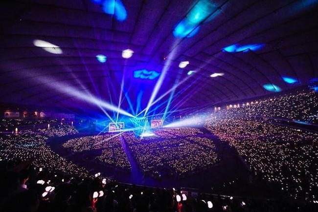 Buổi hòa nhạc tại Nhật của Blackpink thành công rực rỡ với 110.000 khán giả - Ảnh 2.
