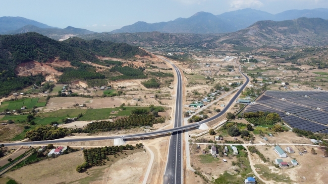 Cao tốc Nha Trang - Cam Lâm thông xe kỹ thuật vào tháng 6/2023 - Ảnh 2.