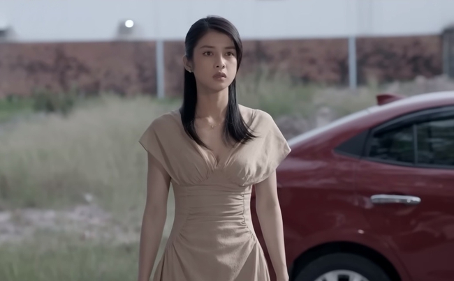Nữ chính phim Việt gây tranh cãi nhất hiện nay: Diễn không quá tệ nhưng bị tới hai yếu tố 'hại thê thảm' - Ảnh 4.