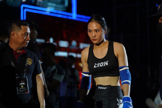 Phạm Thị Nhung: Hot girl MMA đẹp không góc chết, fan nam chỉ muốn &quot;xin bị đấm&quot; - Ảnh 6.