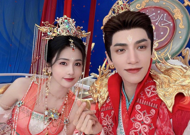 'Trường nguyệt tẫn minh' tung ảnh đám cưới của La Vân Hi - Bạch Lộc, netizen nghi ngờ gian lận số liệu để quảng bá phim  - Ảnh 5.