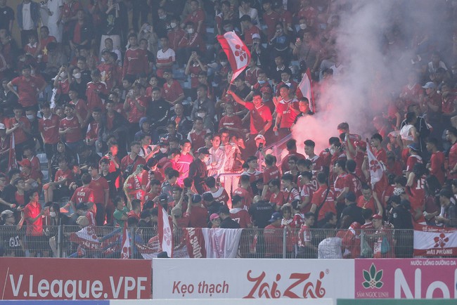 Bóng đá Việt Nam ngày 15/4: Quang Hải có thể được tin dùng ở trận Sochaux vs Pau FC - Ảnh 3.