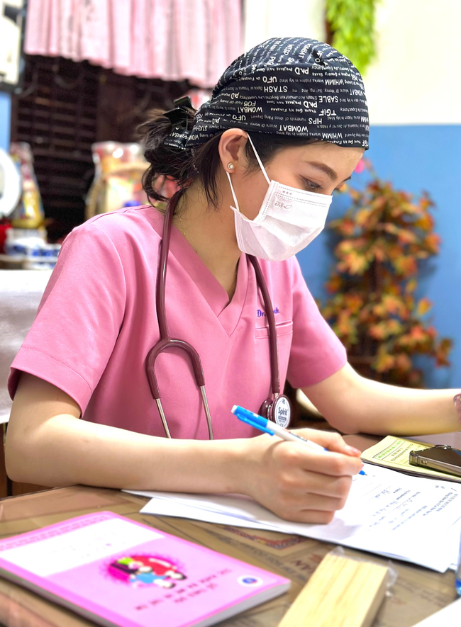 Chuyên gia da liễu Dr. Hạnh và hành trình khẳng định tên tuổi trên thị trường - Ảnh 3.