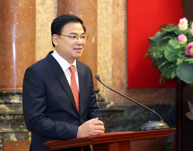 Chủ tịch nước trao quyết định bổ nhiệm Đại sứ Việt Nam tại Nhật Bản - Ảnh 2.