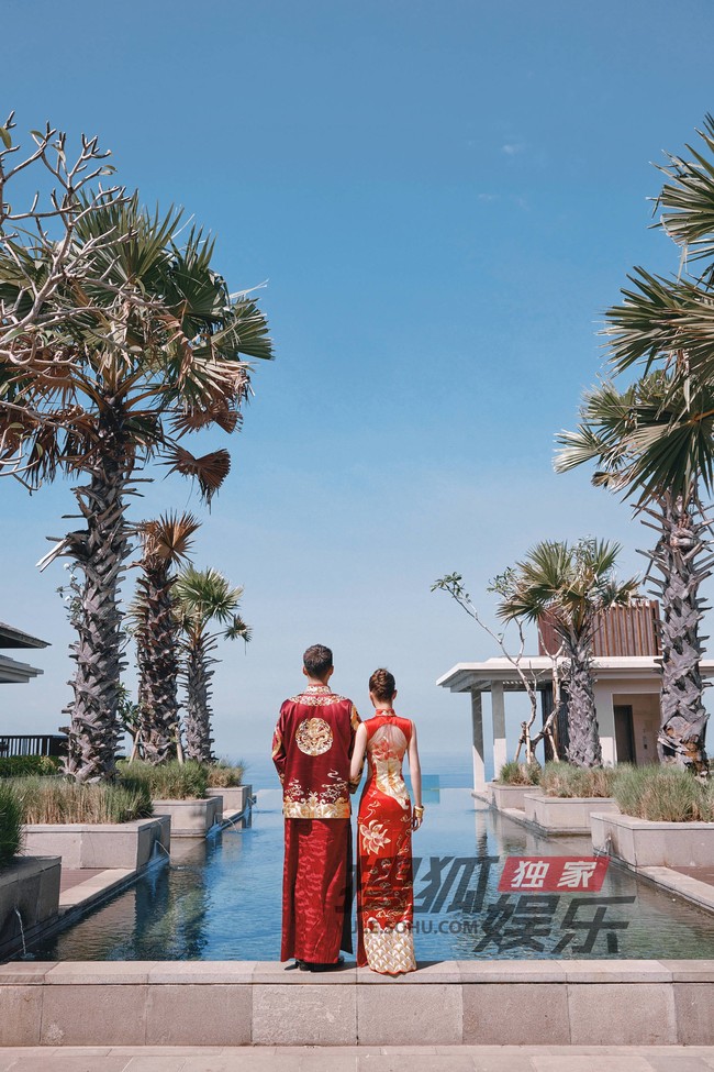 Đám cưới Đậu Kiêu và ái nữ vua sòng bài bắt đầu: Cô dâu chú rể biến hôn lễ truyền thống thành cảnh phim ngay tại Bali! - Ảnh 4.
