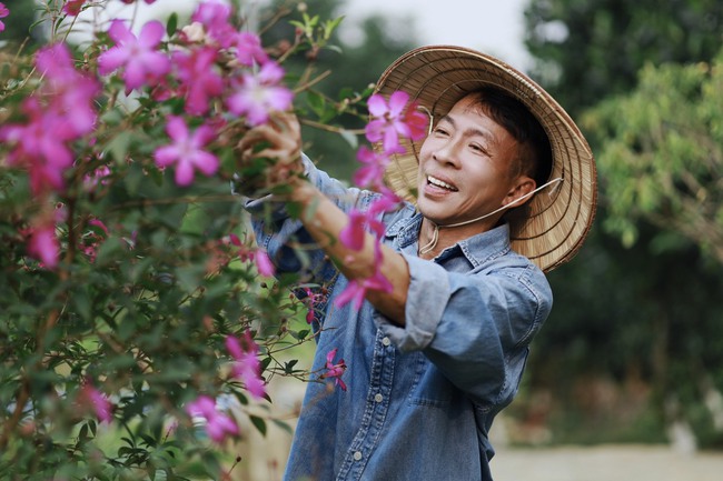 Cuộc sống giản dị đáng mơ ước của NSƯT Việt Hoàn ở nhà vườn ngoại ô - Ảnh 4.