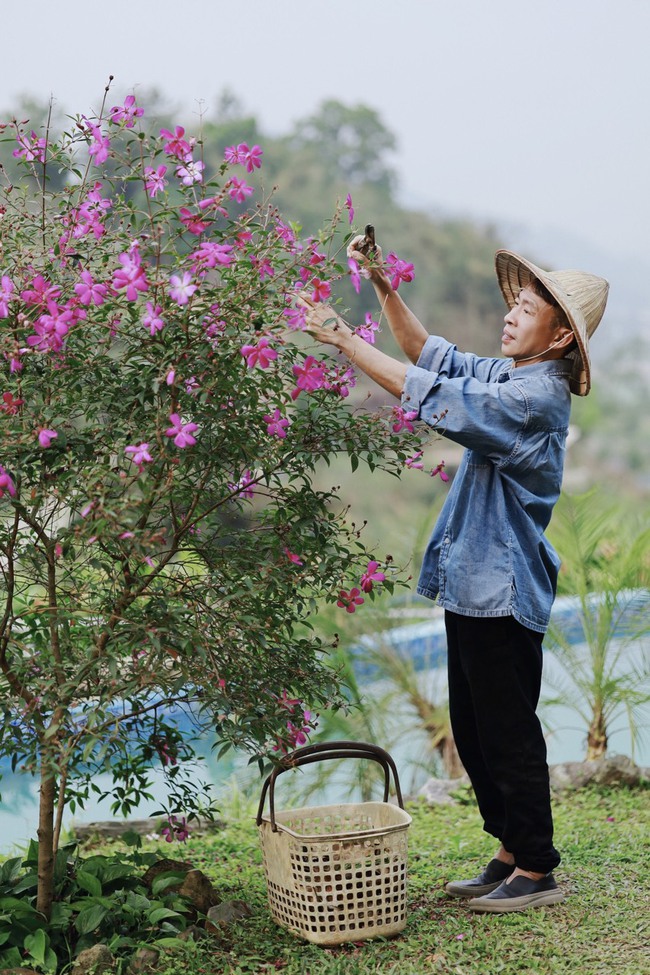 Cuộc sống giản dị đáng mơ ước của NSƯT Việt Hoàn ở nhà vườn ngoại ô - Ảnh 5.