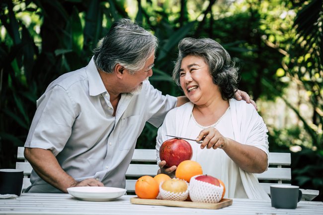 Về già, có 3 loại &quot;tài sản&quot; cha mẹ càng &quot;hào phóng&quot; với con cháu càng tốt: Tích lũy được sẽ thịnh vượng 3 đời - Ảnh 2.