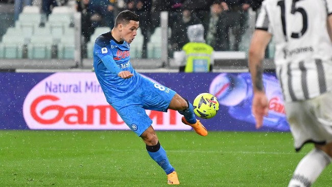 Juventus thua tức tưởi sau khi bị từ chối bàn thắng 2 lần, Napoli xác định ngày lên ngôi vô địch Serie A - Ảnh 5.
