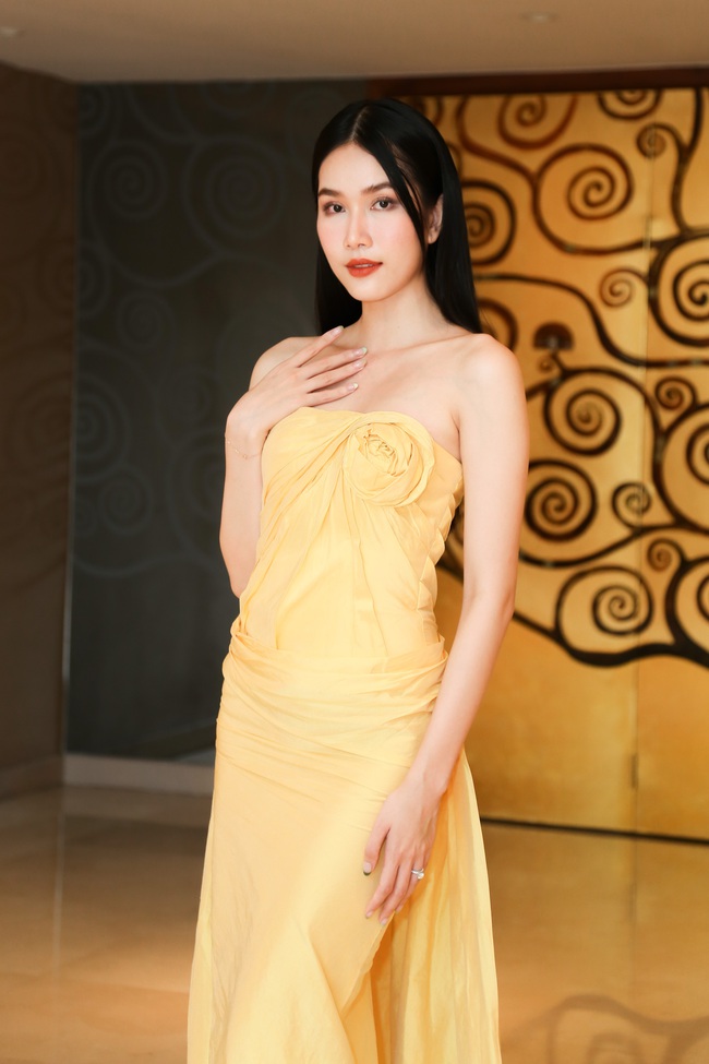 Dàn mỹ nhân đổ bộ tại sơ khảo Miss World Vietnam: Cô dâu Phương Anh gợi cảm, Tiểu Vy - Lương Thùy Linh đọ sắc bất phân thắng bại - Ảnh 6.
