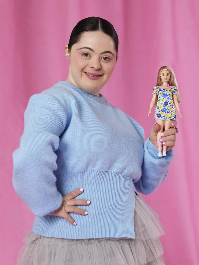Barbie cho ra mắt mẫu búp bê mắc hội chứng Down đầu tiên - Ảnh 2.