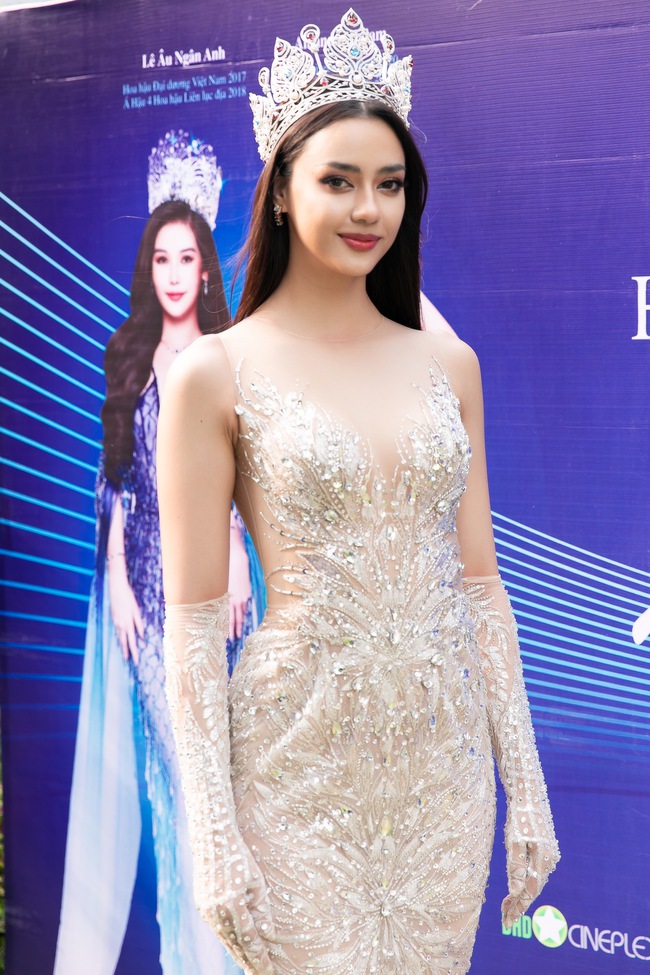 Miss Universe Thailand nổi bần bật, Lâm Khánh Chi visual khác lạ cùng dàn mỹ nhân chuyển giới đổ bộ thảm đỏ  - Ảnh 6.