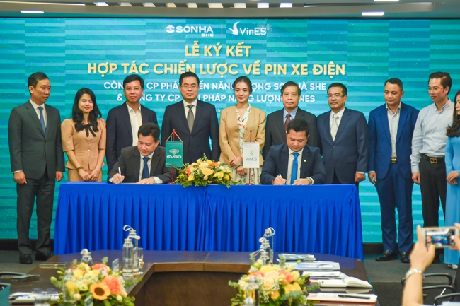 Tập đoàn Sơn Hà ký kết hợp tác với công ty sản xuất pin lớn tại Việt Nam:  - Ảnh 2.
