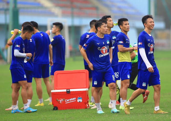 Bóng đá Việt Nam ngày 5/4: Tuyển nữ Việt Nam vs Nepal (19h15), bốc thăm bóng đá nam SEA Games - Ảnh 5.