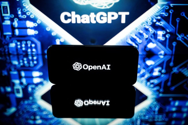 Châu Âu siết chặt giám sát ChatGPT - Ảnh 2.