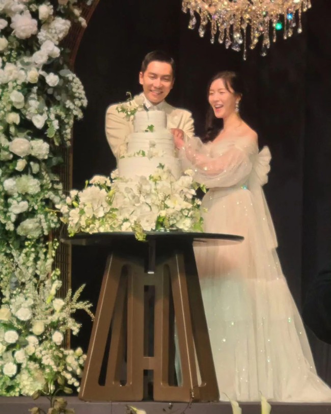 Lễ cưới Lee Seung Gi - Lee Da In bị gắn mác 'thảm họa': Ồn ào từ lúc thông báo, đến khâu tổ chức gây tranh cãi vì 'làm màu' - Ảnh 13.