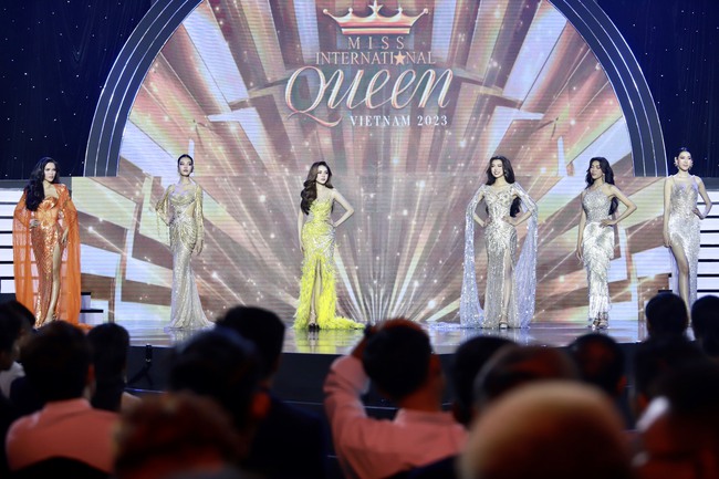 Chung kết Miss International Queen Vietnam 2023: Vương miện chính thức thuộc về, Mỹm Trần ra về đầy tiếc nuối - Ảnh 11.