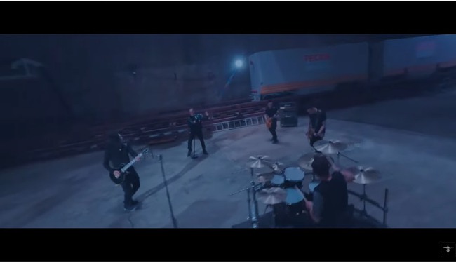 Ban nhạc Bức Tường ra mắt MV 'Cân bằng' - Ảnh 4.