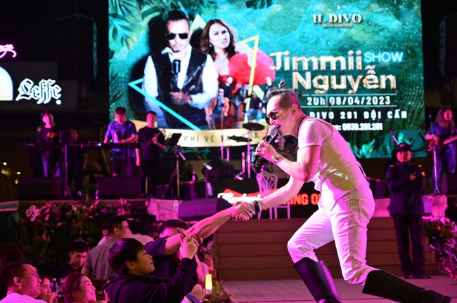 Jimmii Nguyễn lên tiếng về sự cố phải dừng show diễn ở Hải Phòng, tái xuất thăng hoa ở Hà Nội - Ảnh 5.