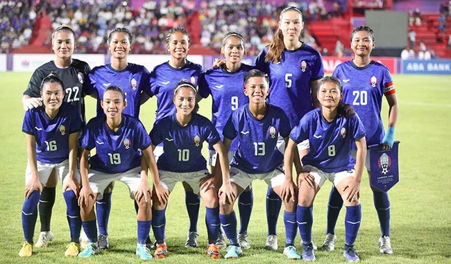 Nhận diện đối thủ của đội tuyển nữ Việt Nam - Nữ Campuchia: Trẻ trung và ít kinh nghiệm thi đấu - Ảnh 1.