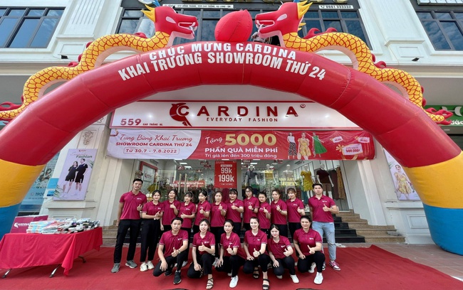 Chuỗi cửa hàng Cardina tạo dấu ấn thương hiệu cùng sắc đỏ chim Hồng Tước - Ảnh 1.