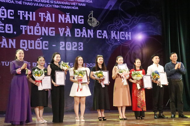 Lễ Tổng kết và trao giải Cuộc thi Tài năng diễn viên Tuồng và Dân ca kịch toàn quốc - 2023 - Ảnh 4.