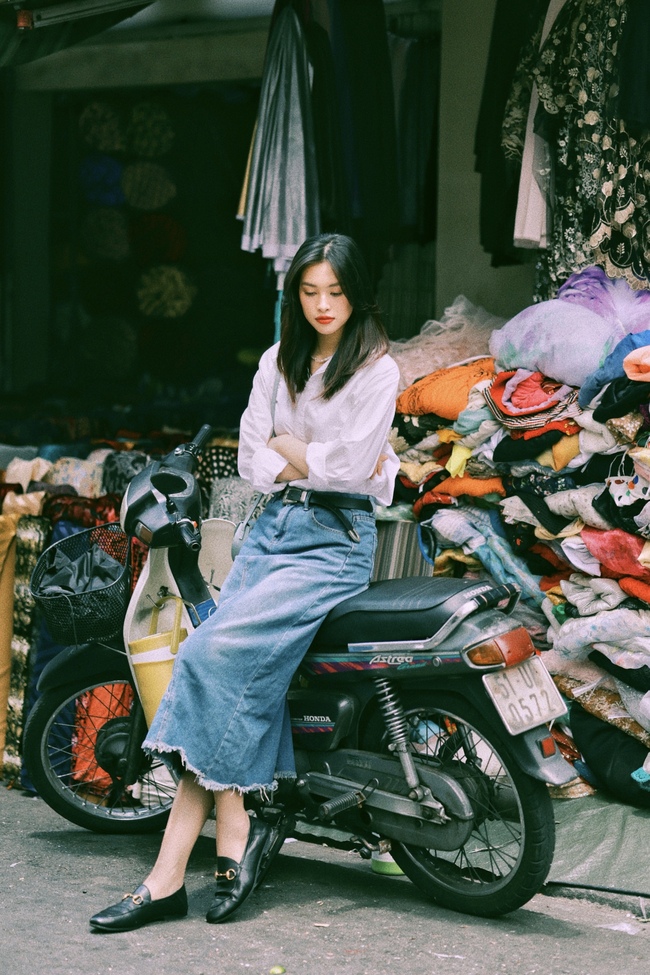 Hoa hậu Tiểu Vy trình làng bộ ảnh concept vintage thập niên 90 - Ảnh 4.