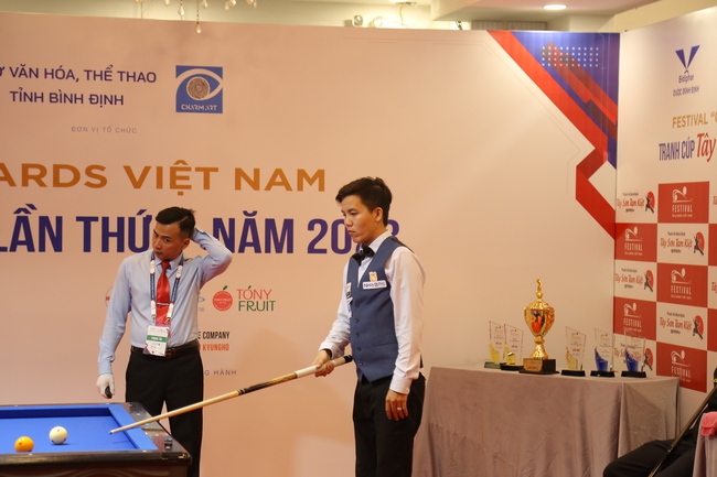 Nguyễn Huỳnh Phương Linh vô địch Festival cây cơ vàng billiards Việt Nam 2023 - Ảnh 1.