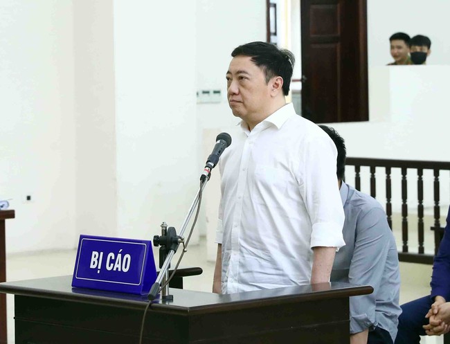 Phúc thẩm vụ Bệnh viện Đa khoa Đồng Nai: Không chấp nhận kháng cáo của Nguyễn Thị Thanh Nhàn cùng các đồng phạm đang bỏ trốn - Ảnh 2.