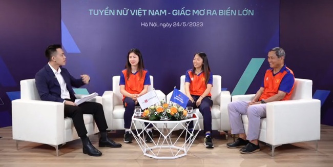 Huỳnh Như chỉ ra sự khác biệt lớn nhất giữa bóng đá Việt Nam và châu Âu - Ảnh 3.