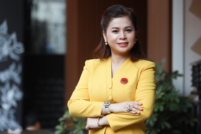 Bà Lê Hoàng Diệp Thảo nhận giải thưởng 'Top 50 GLOBAL Professional & Career Women Awards 2023' - Ảnh 1.