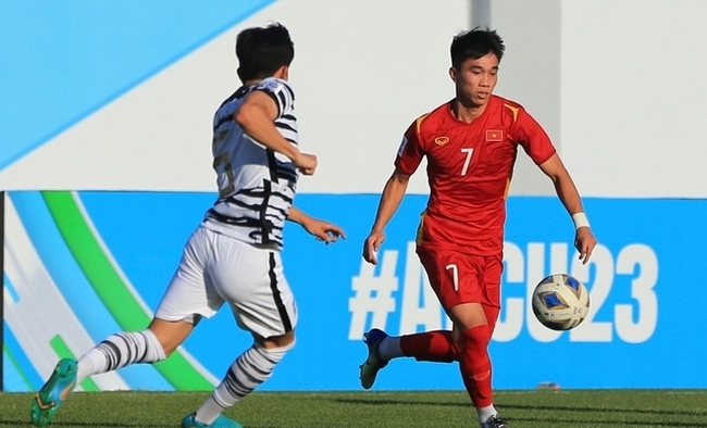 Gạt bỏ nỗi thất vọng SEA Games, Lê Văn Đô trở lại mạnh mẽ trong màu áo CAHN - Ảnh 2.
