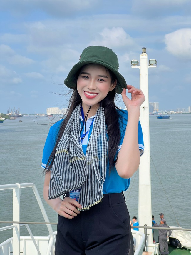 Chị Hằng biên tập - Hoa hậu Đỗ Hà, Thiên Ân rạng rỡ trong màu áo Hội sinh viên Việt Nam - Ảnh 6.