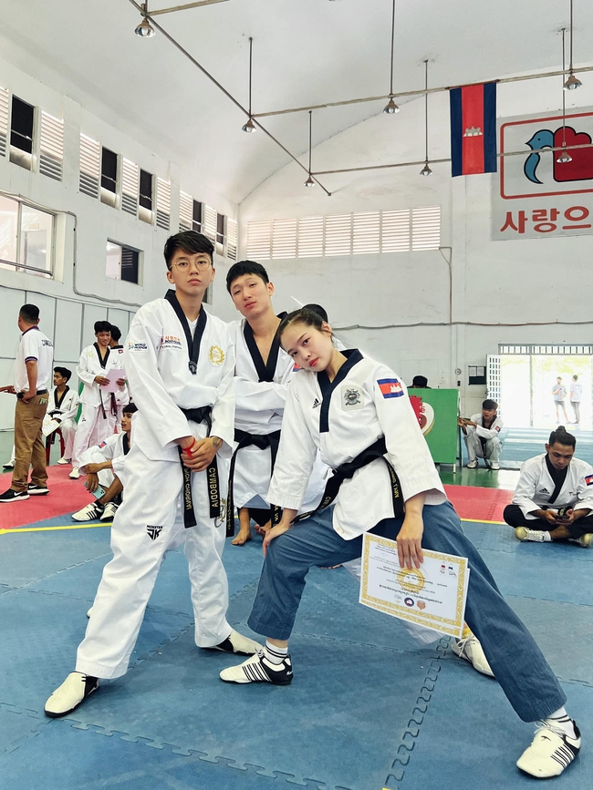 Cô gái vàng của Taekwondo Campuchia xinh như hotgirl, từng học ở Việt Nam, nói tiếng Việt 'như gió' - Ảnh 9.