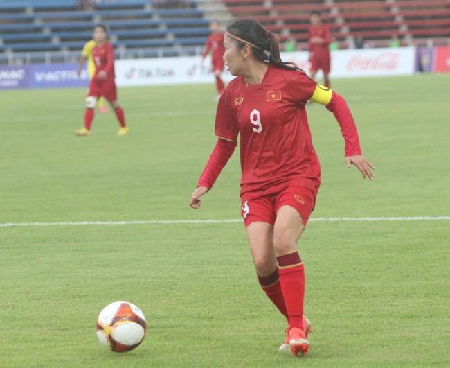 Bóng đá nữ SEA Games 32 - Bảng A, Việt Nam 3-0 Malaysia: Khi Huỳnh Như sắm vai “chim mồi” - Ảnh 1.