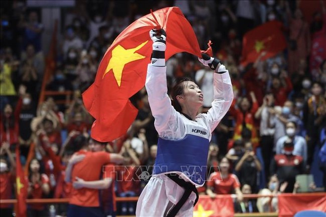 Sau khi giành Bạc ở SEA Games, nữ võ sĩ Việt Nam tạo địa chấn khi đánh bại nhà đương kim vô địch thế giới Taekwondo  - Ảnh 3.