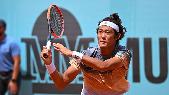 Tay vợt cao 1m93 làm nên lịch sử cho quần vợt Trung Quốc  - Ảnh 2.