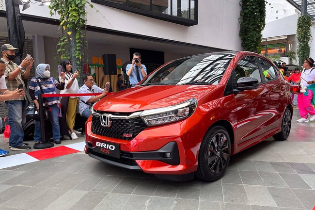 Ra mắt Honda Brio 2023: Đầu mới, màn to hơn, trang bị hơn hẳn bản ở Việt Nam mà giá chỉ bằng một nửa - Ảnh 2.