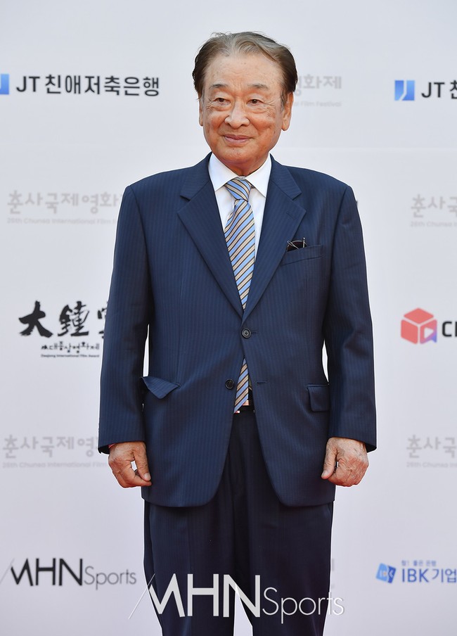 “Ông nội quốc dân” xứ Hàn lên tiếng về bài phát biểu nhạy cảm khi chúc mừng đám cưới Lee Seung Gi - Ảnh 5.