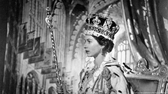 (Bài đăng thứ 7) Vương miện của Vương hậu Camilla và tranh cãi xung quanh viên kim cương Koh-i-Noor  - Ảnh 4.
