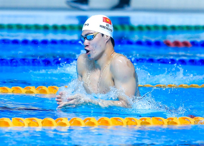 Nam thần Hoàng Quý Phước vẫn còn ngôi sao hy vọng để thi đấu chung kết bơi 100m tự do dù bị trượt top 8 - Ảnh 6.