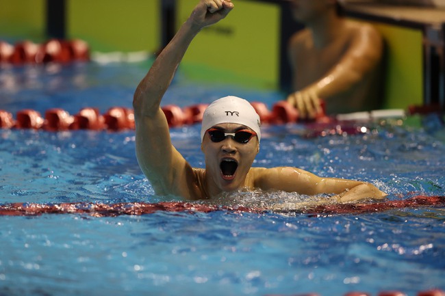 Phạm Thanh Bảo phá kỷ lục SEA Games 32 100m bơi ếch nam - Ảnh 6.