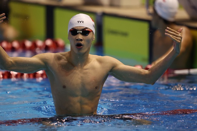 Phạm Thanh Bảo phá kỷ lục SEA Games 32 100m bơi ếch nam - Ảnh 3.