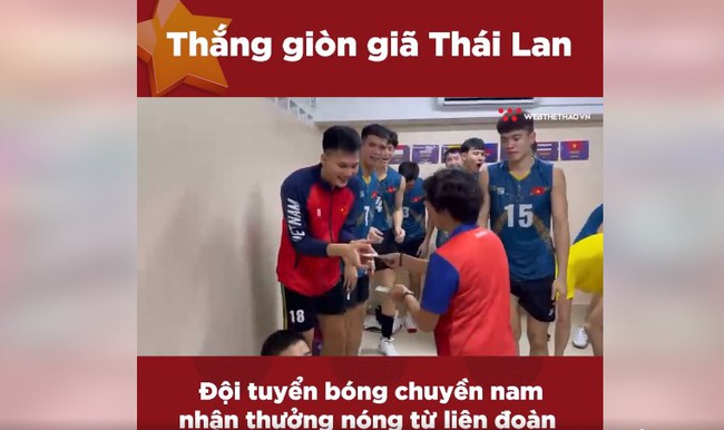 Xuất sắc đánh bại Thái Lan, tuyển Việt Nam nhận mưa tiền thưởng trong phòng thay đồ  - Ảnh 3.