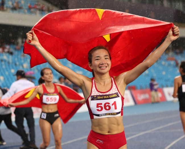BTC SEA Games 32 đổi lịch gây bất lợi cho điền kinh Việt Nam: Nữ hoàng Nguyễn Thị Oanh phải thi 2 nội dung cực kì mất sức trong vòng 20 phút - Ảnh 2.