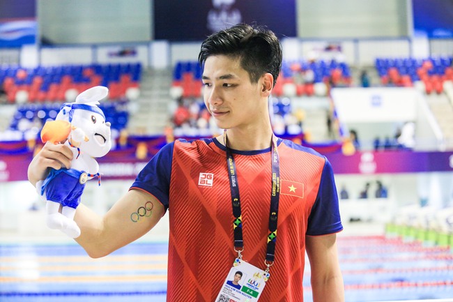 Tuyển bơi Việt Nam 'hái' vàng SEA Games, hot boy Kim Sơn tiết lộ ý nghĩa hình xăm Olympic trên bắp tay - Ảnh 7.
