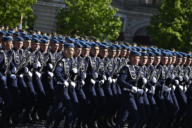 LB Nga duyệt binh trọng thể kỷ niệm 78 năm Chiến thắng trong Chiến tranh Vệ quốc vĩ đại - Ảnh 10.