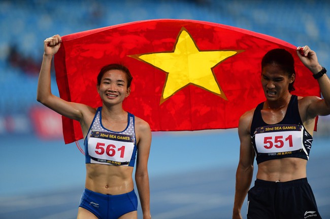 Cập nhật BXH Huy chương SEA Games 32: 'Nữ hoàng tốc độ' lập siêu kỷ lục, đoàn Việt Nam vượt qua Campuchia - Ảnh 2.